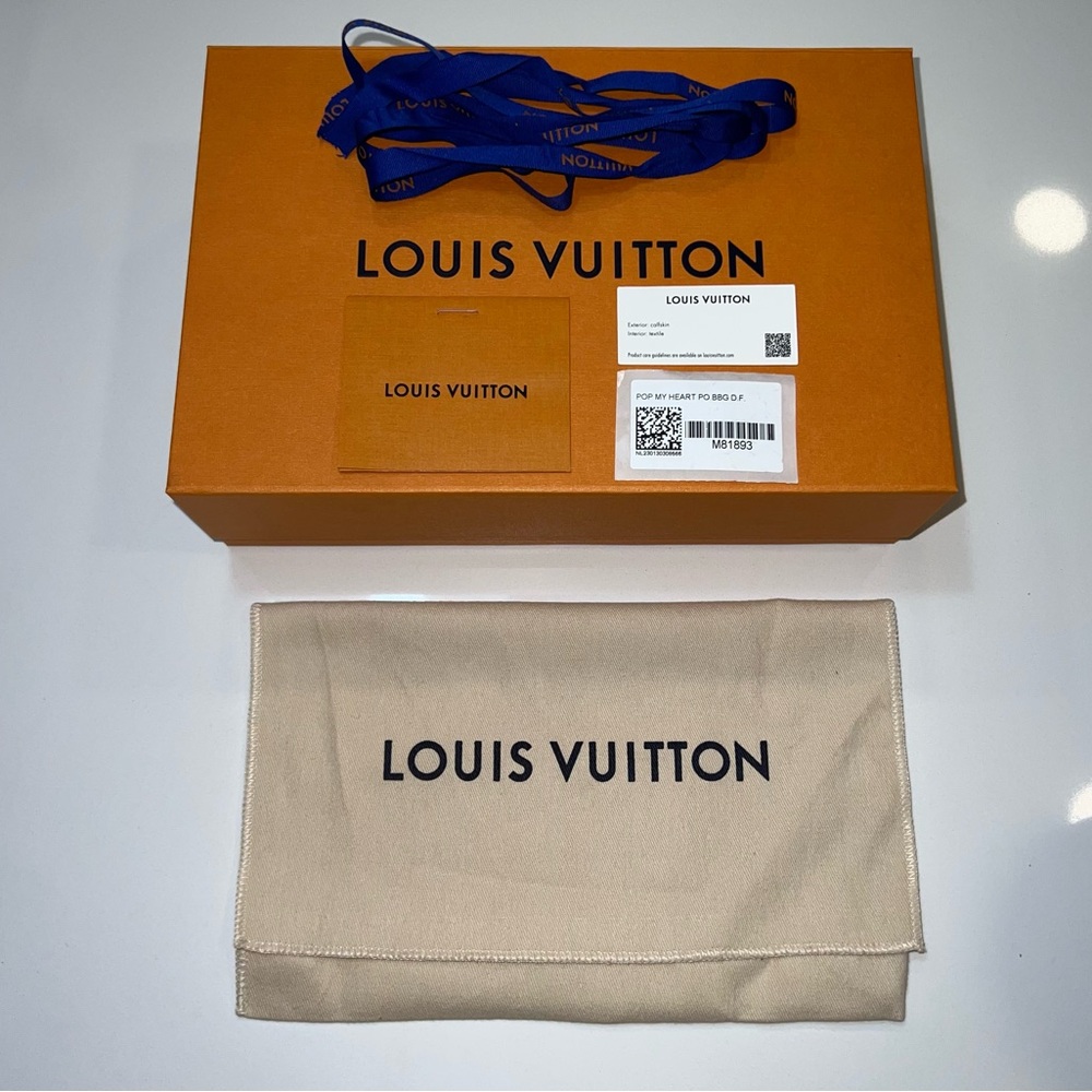Louis Vuitton Pop My Heart Pouch In Bubblegum Pink - Picture 11 of 14